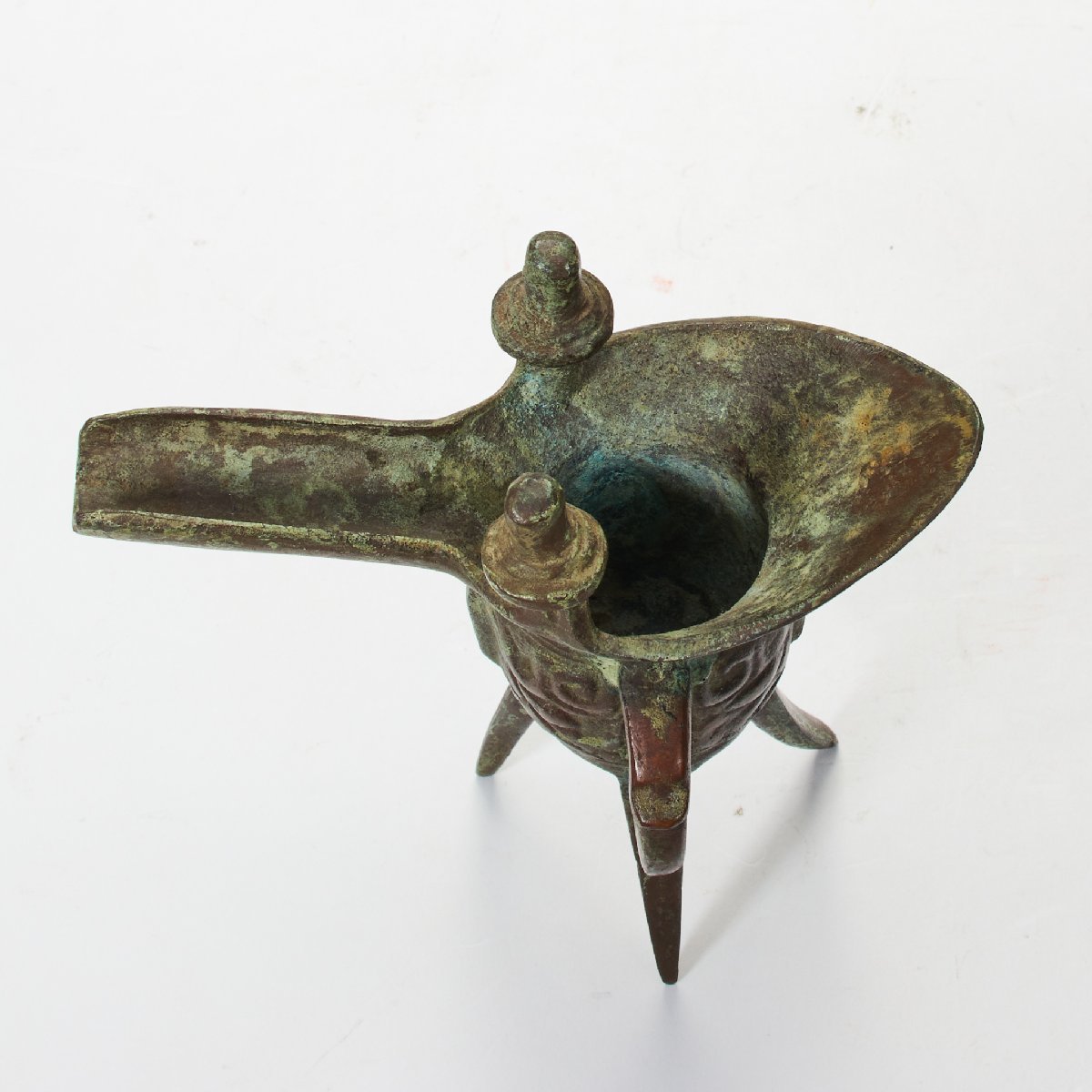 中国美術 青銅器 三足爵（奇】中国美術 古銅製 青銅器 饕餮紋 三足爵 