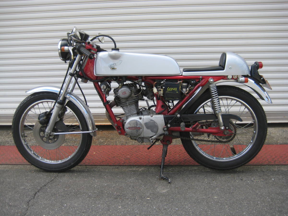 カフェレーサー CB125JX | T.T.RモータースCB750F（ホンダCB750F 