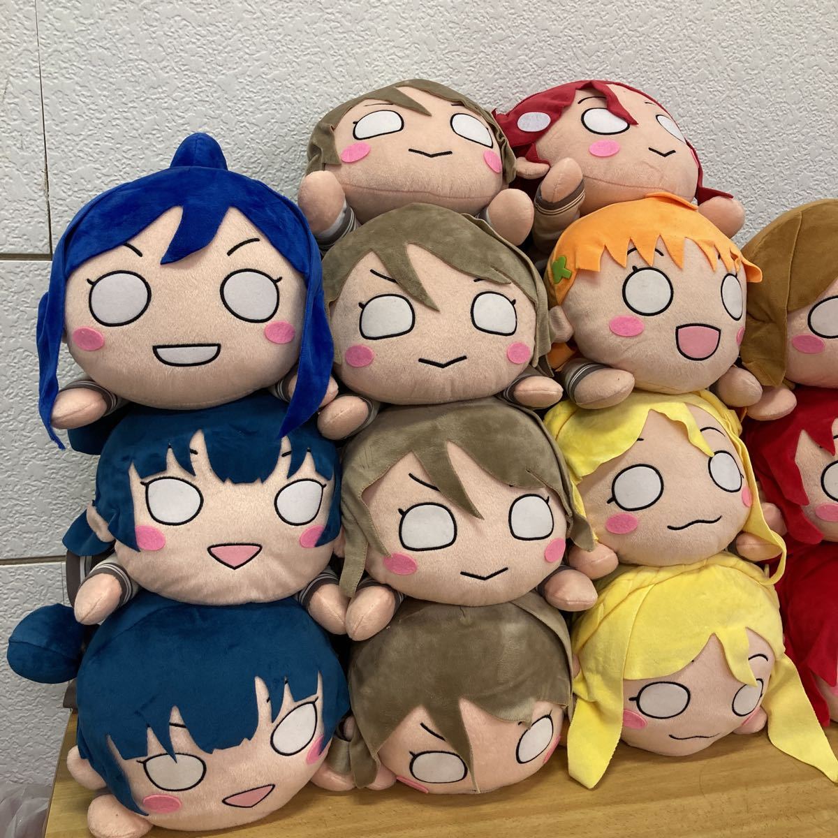 YK644)ラブライブ!サンシャイン Aqours メガジャンボ寝そべり