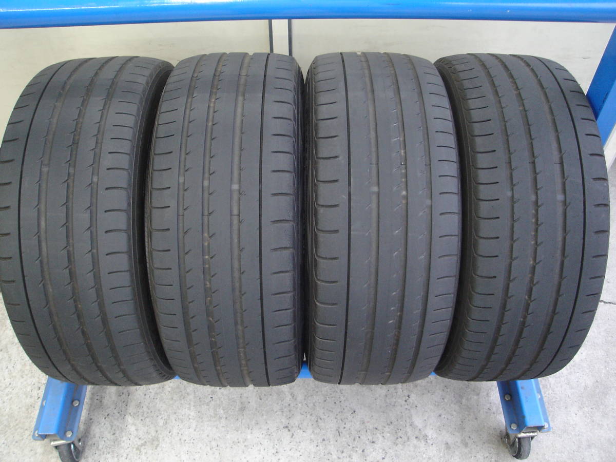 背広 引取のみ横浜港北区225/50R18 ヨコハマADVAN室内保管 ワールド