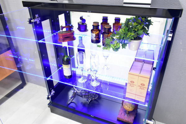 ST77C07-KC=【地域限定送料無料 新品 】LEDライト付コレクションボード 幅75cm ブラック【完成品ケース飾棚キャビネット収納outlet家具 0 &Tradition 1