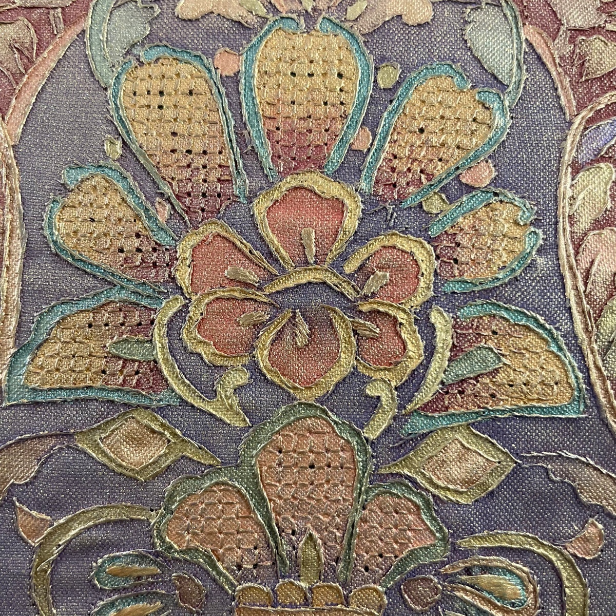 袋帯 美品 名品 華文 華唐草 汕頭刺繍 金彩 赤茶 お太鼓柄 正絹 【中古】 ☆☆☆☆ 美品 袋帯 秀品 相良刺繍 蘇州刺繍 花丸文