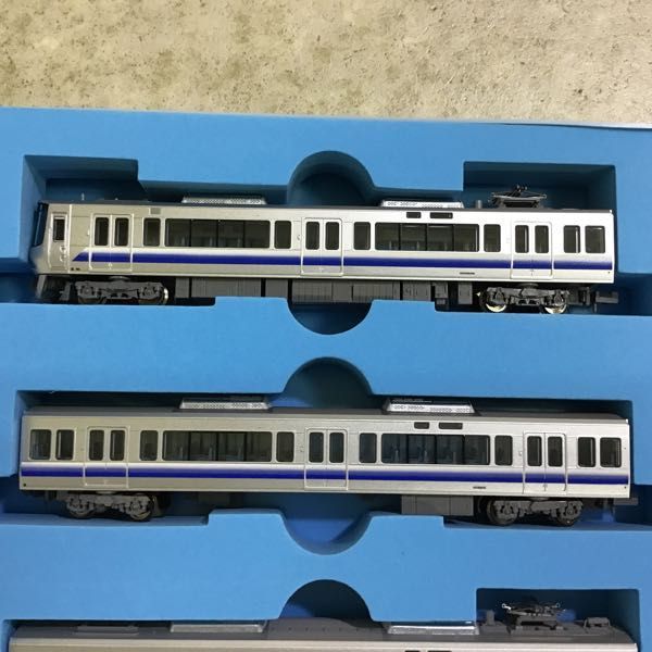 Yahoo!オークション の 「マイクロエース 223系」Nゲージ (鉄道模型) A