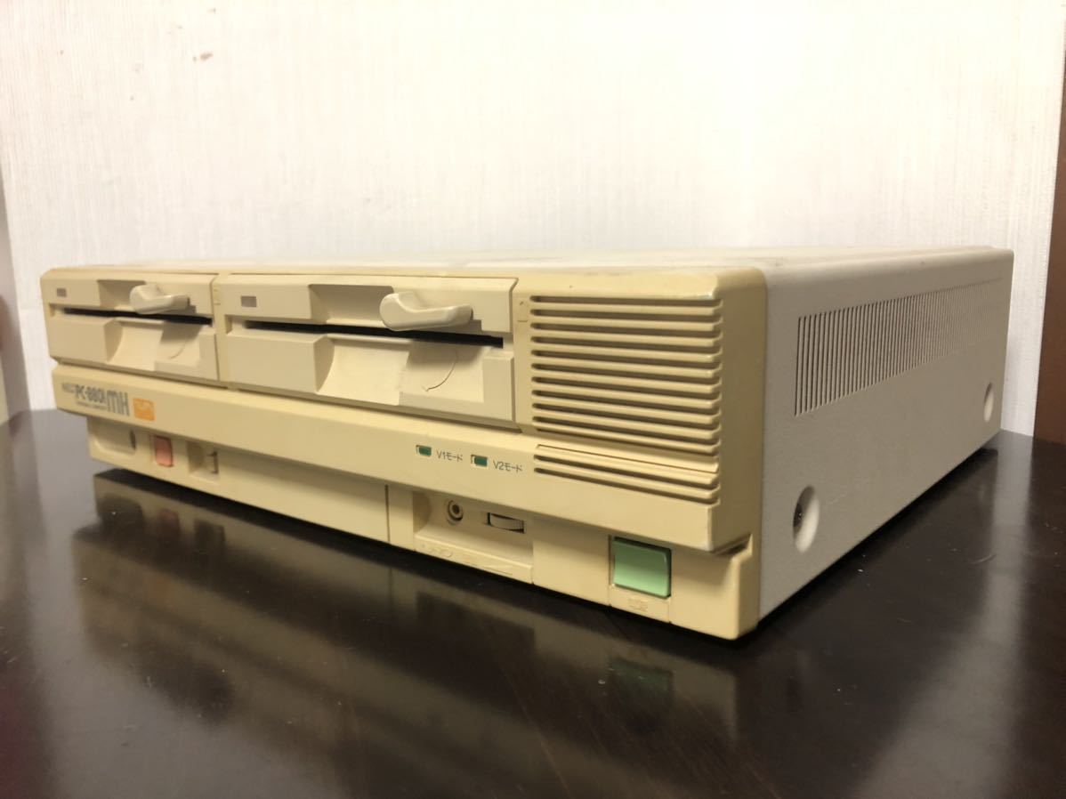 PC-8801FE 本体のみ 動作品 箱付 PC-8801FE 本体のみ 動作品 箱付 【公式通販】