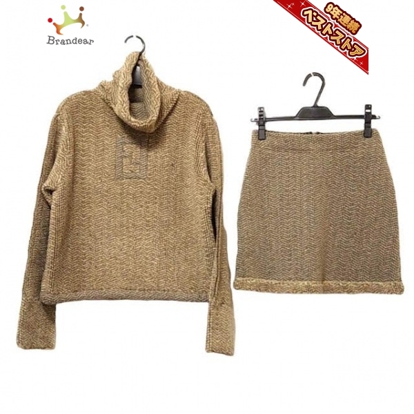 【正規品，限定セール】 フェンディ FENDI jeans スカートセットアップ - ベージュ&times;マルチ レディース レディーススーツ(フェンディ)｜売買されたオークション情報、yahooの商品情報をアーカイブ公開 - オークファ その他