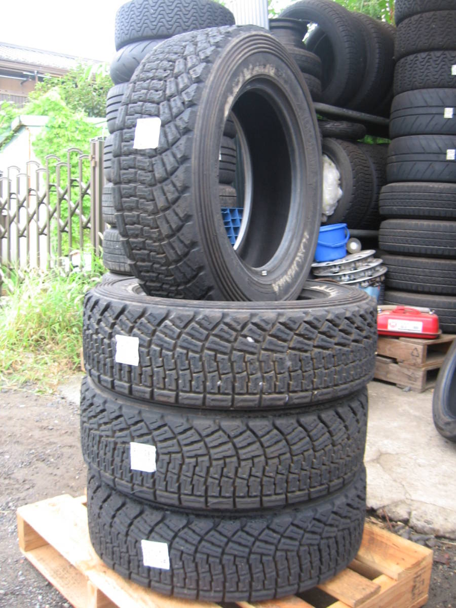 195&frasl;65R15 YOKOHAMA | ADVAN ヨコハマ 91H ヨコハマの高級タイヤアドバンデシベルＶ５５２の中古４本セット入庫 中古タイヤ dB オークション比較 V552 送料無料 - 公式通販 アドバン カー