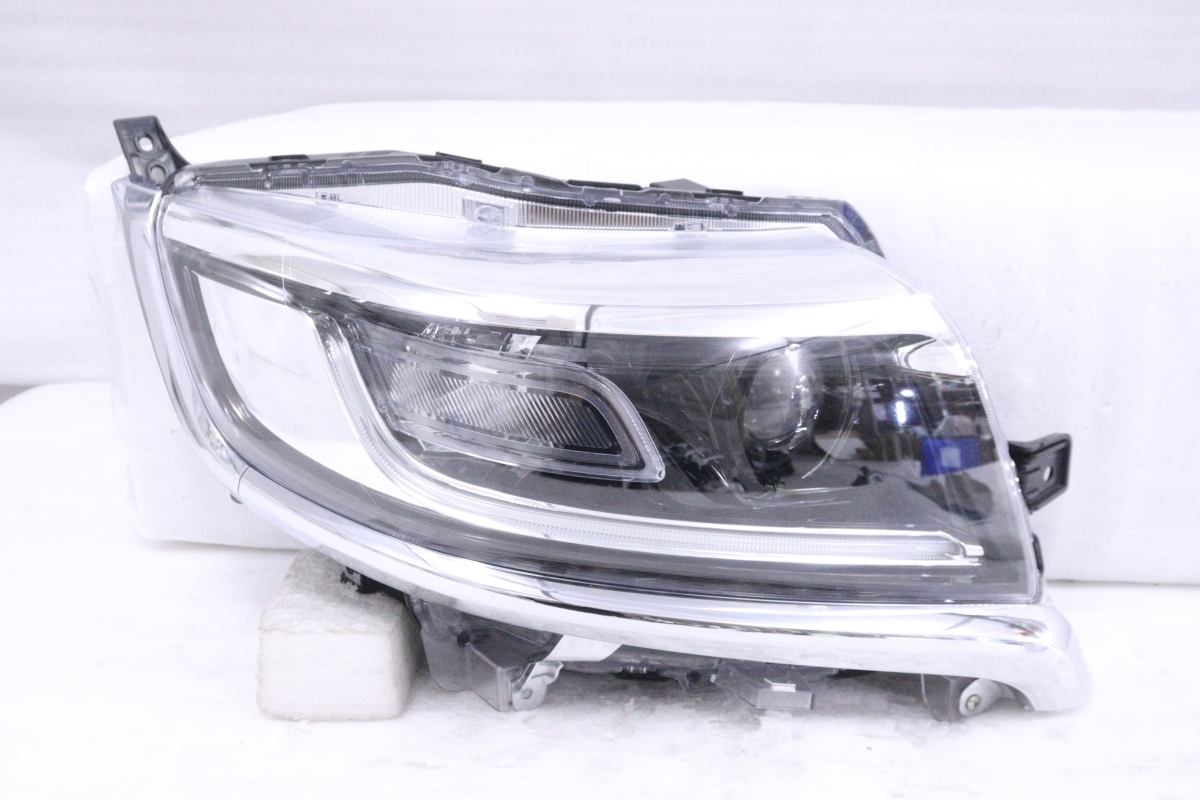 最新作，大人気 28-2297☆LED MK53S スペーシアカスタム☆右ヘッド