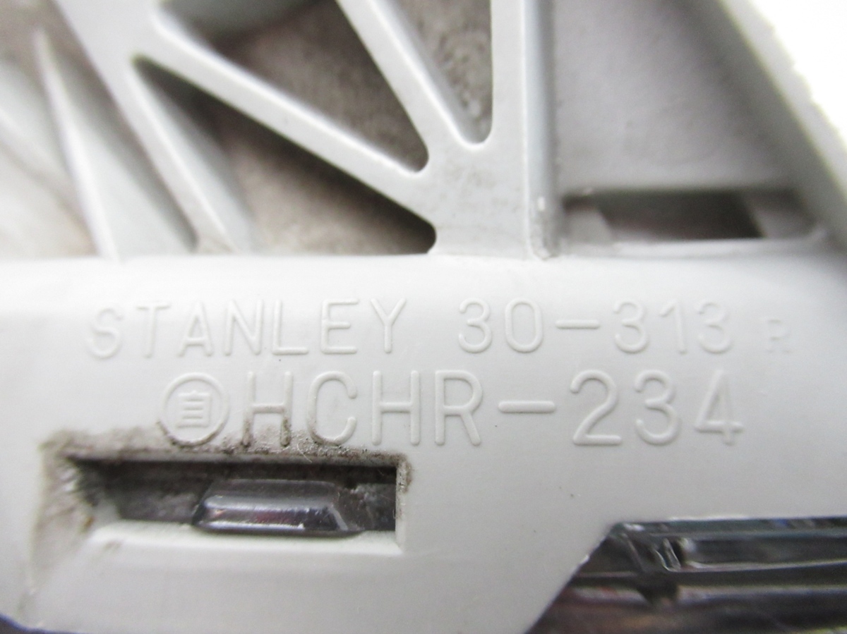クラウン ロイヤル GRS180 前期 純正 右 ヘッドライト HID AFS有 【STANLEY 30-313】 (M036827) GRS180 クラウン HID 右ライト&frasl;右ヘッド 前期⁄後期 2026年最新