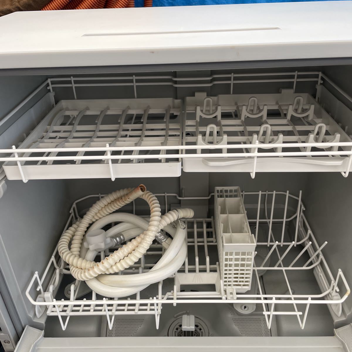 q12 160サイズ発送　Panasonic/パナソニック NP-TA1-W 電気食器洗い乾燥機 食洗器 2018年製 ホワイト　 Panasonic パナソニック | 仕様・価格 アラウーノ C−HR