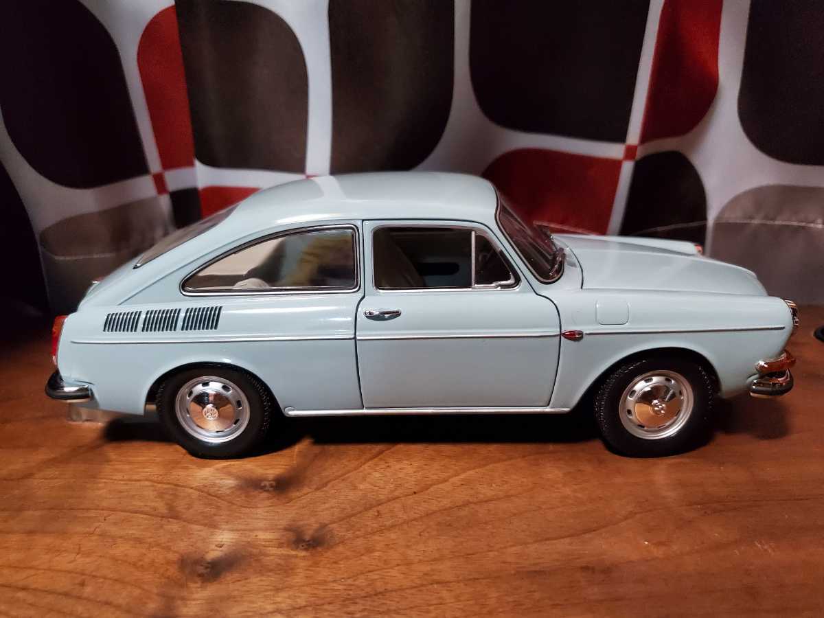 1/18 PMA フォルクスワーゲン 1600TL タイプ3 ファストバック 1/18 ミニチャンプス フォルクスワーゲン 1600TL-1970 タイプ3