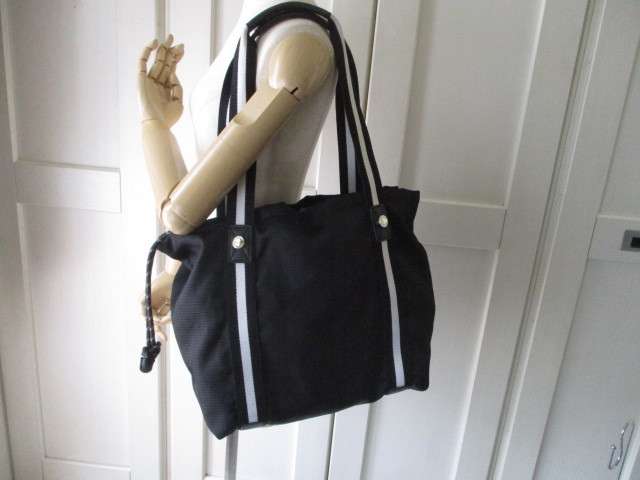 格安，お得 カルバンクライン 黒 ナイロンショルダートートバック(その他)｜売買されたオークション情報、yahooの商品情報をアーカイブ公開 - オークファン その他