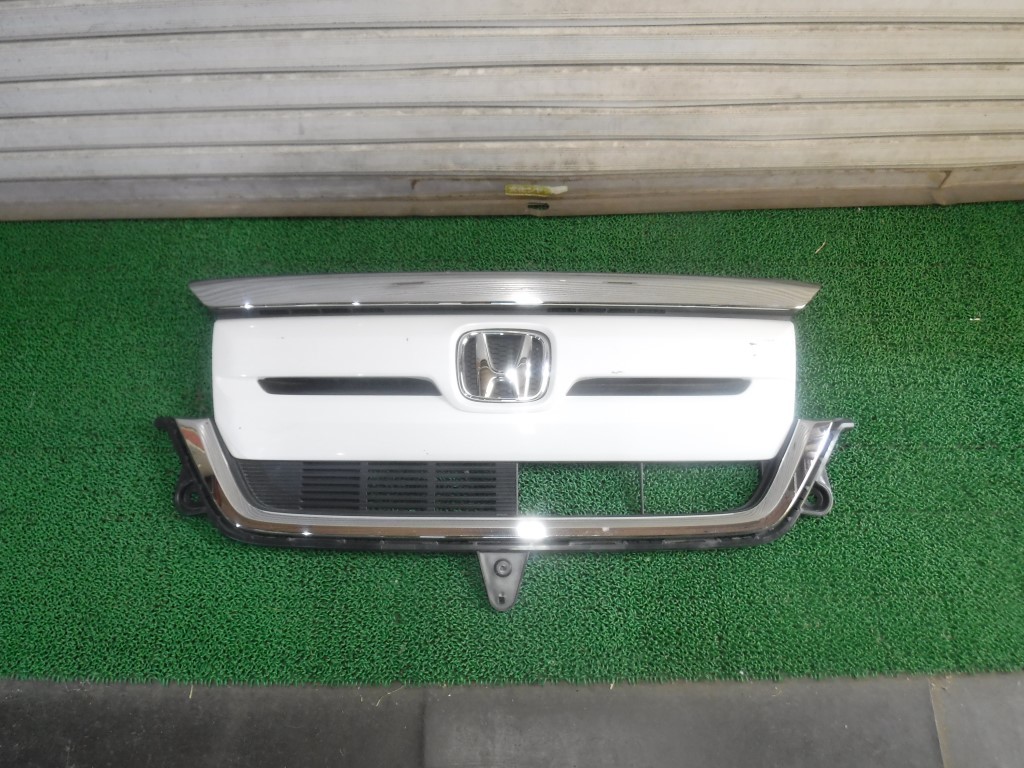 N-BOX JF3/JF4 前期 グリル 71120-TTA-TTC (A5201) N-BOX 前期 JF3