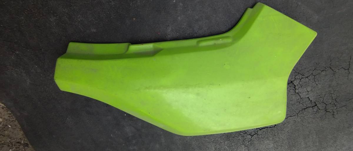 CBX400F 純正フロントフェンダー