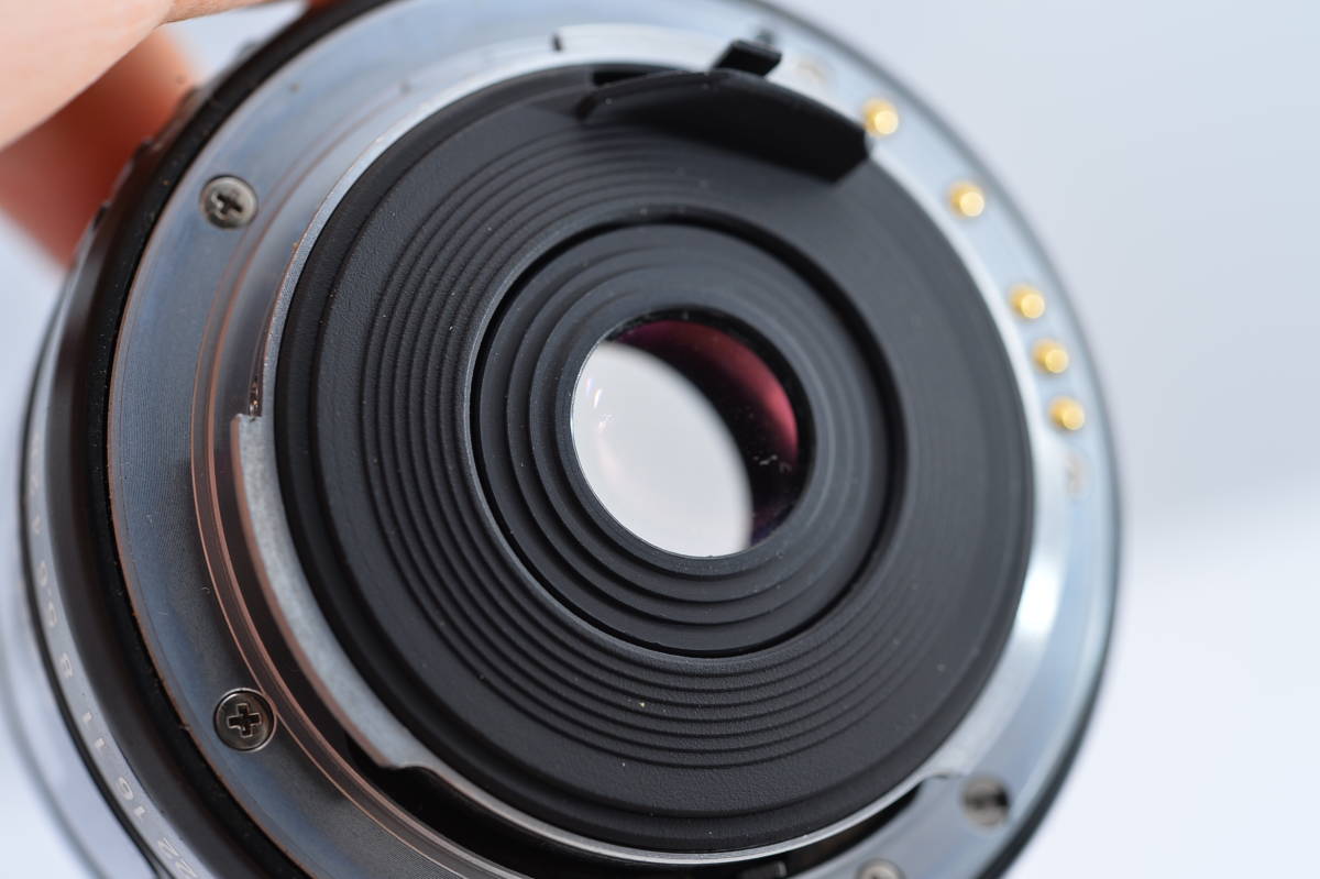 28mm F2.8 AL SMC Pentax - Lens: Pentax-FA Lens This L. Eric – Old 