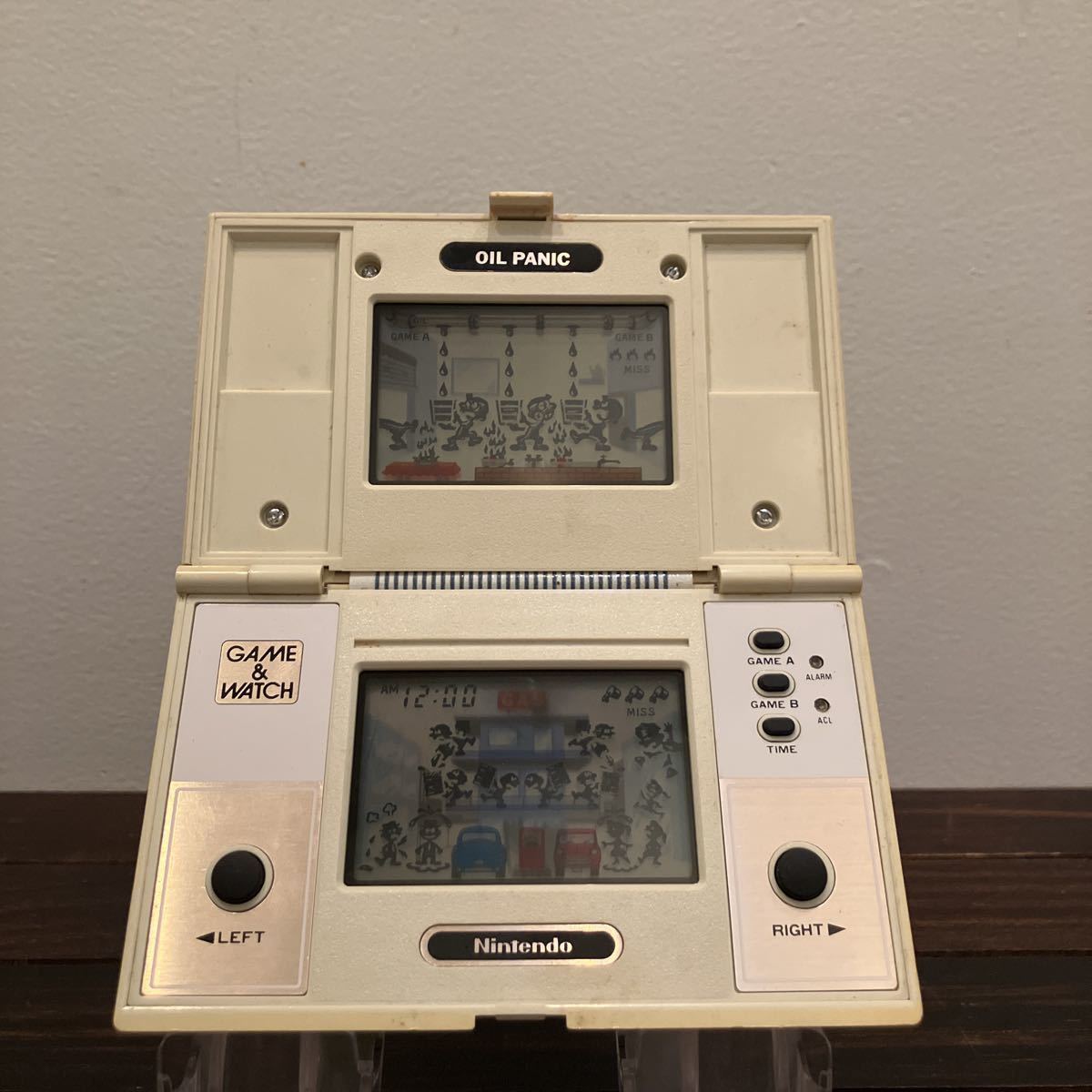 【新作登場，セール】 ゲームウォッチ オイルパニック 超 任天堂 GAME&WATCH OIL PANIC Nintendo マルチスクリーン(ゲームウォッチ)｜売買されたオークション情報、yahooの商品情報をアーカイブ公開 - オークファン ゲームウォッチ