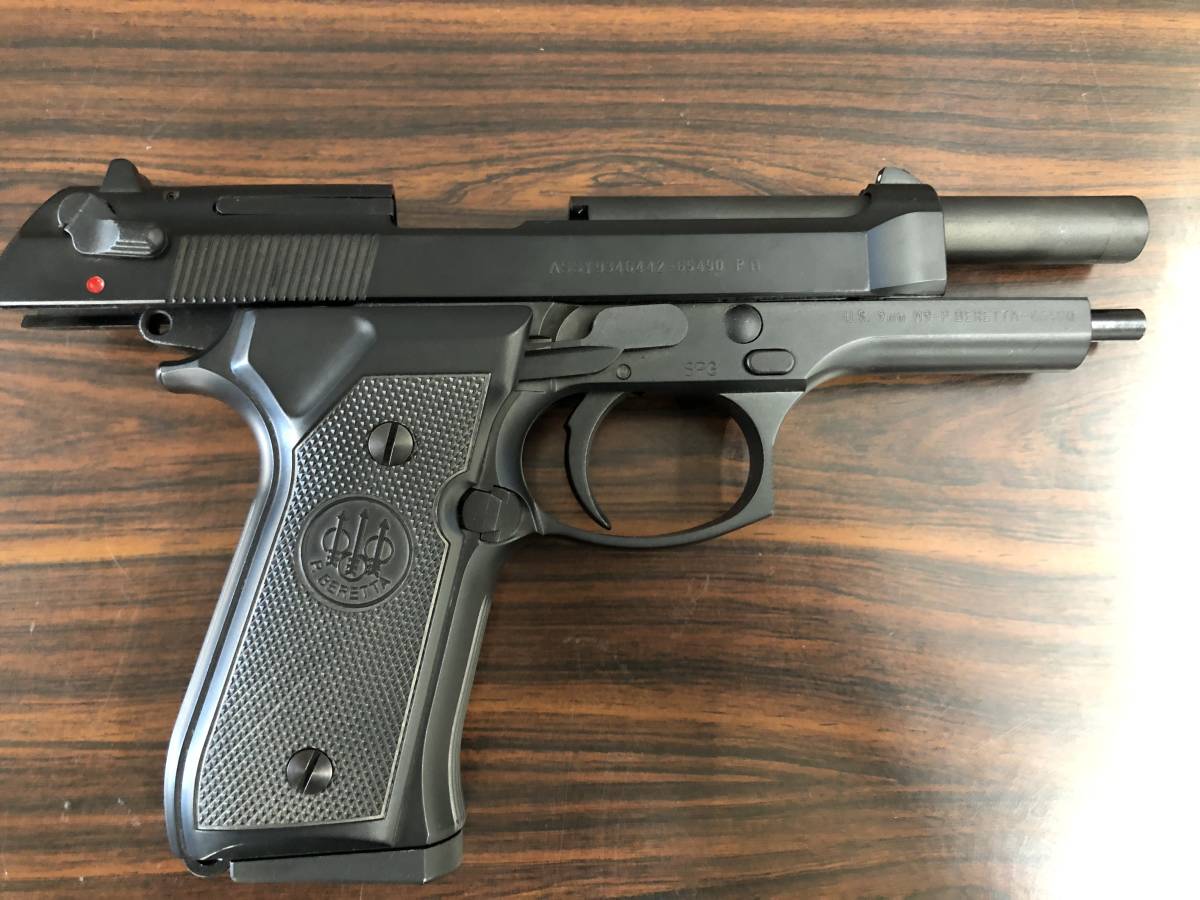 MGC製 ベレッタ M9 （HW）ヘビーウェイト モデルガン カートリッジ付