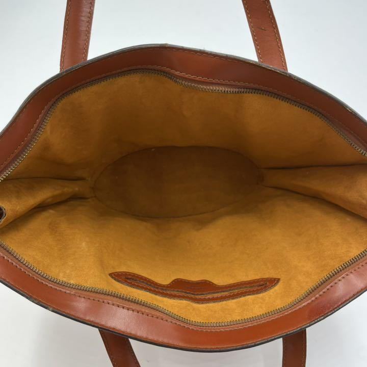 VUITTON LOUIS ルイヴィトン 24057☆1円スタート☆本物☆ヴィトン☆LOUIS 三 二つ折り財布 1円《極美品》LOUIS VUITTON ルイヴィトン エピ サンジャック ハンドバッグ トートバッグ ショルダーバッグ ブラウン 茶色 LV ロゴ 金具