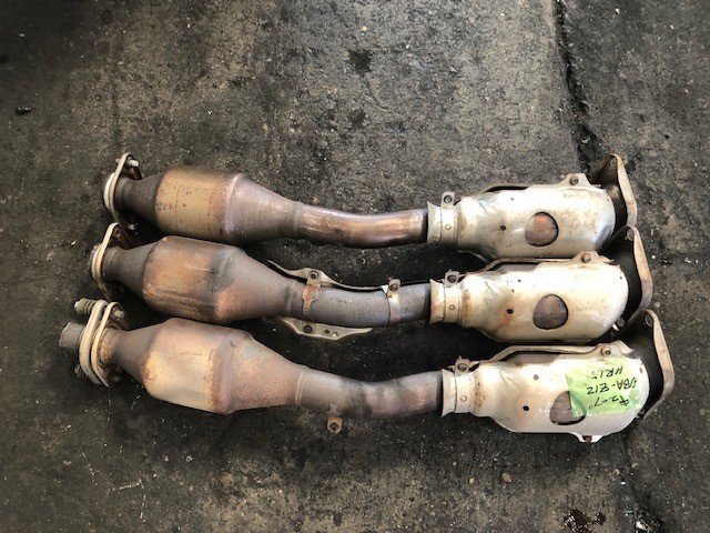 05-561 ノート DBA-E11 キューブ DBA-Z12 HR15 9U 触媒 キャタライザー