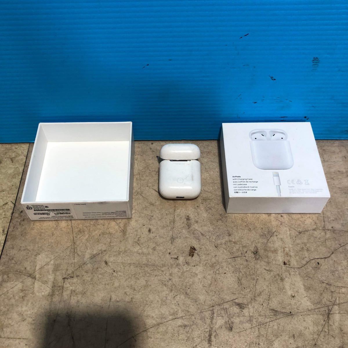 P3211 Apple AirPods MV7N2J/A ワイヤレスイヤホン AirPods Apple