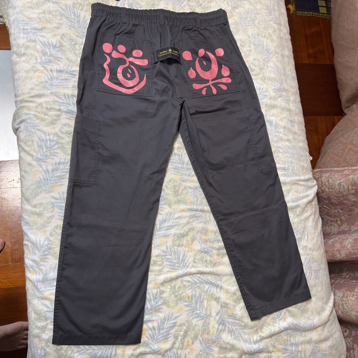 EVISU PARIS カーゴパンツ グレー 道楽ピンクペンキ入り Size M 