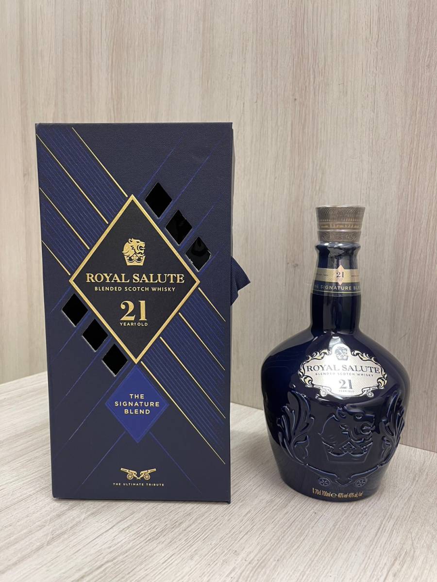 新品未開封◇ロイヤルサルート 21年 シグネチャーブレンド 700ml 箱