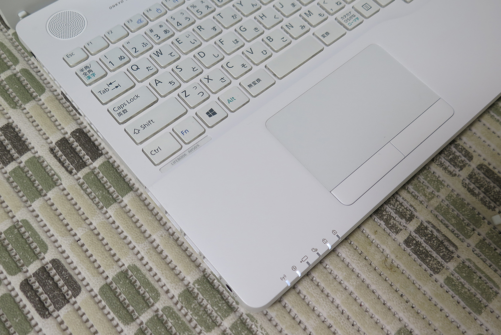 高速Core i7第6世代+メモリ8GB☆爆速新品SSD512GB】富士通 AH50/X 最新