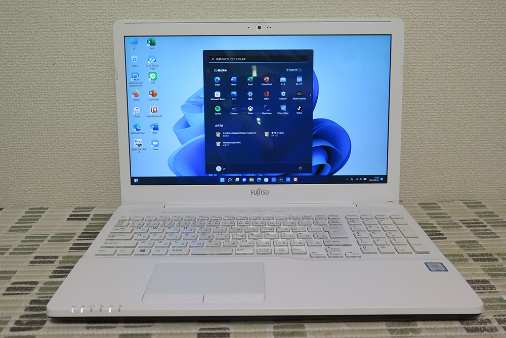 高速Core i7第6世代+メモリ8GB☆爆速新品SSD512GB】富士通 AH50/X 最新