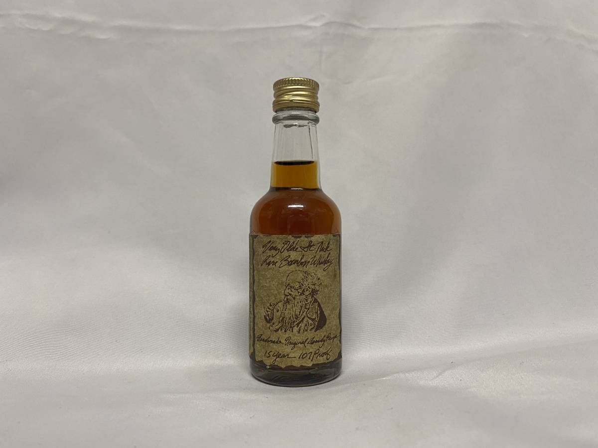 Very Olde St. Nick Bourbon - Year Whiskey Old Ancient Cask Rare 