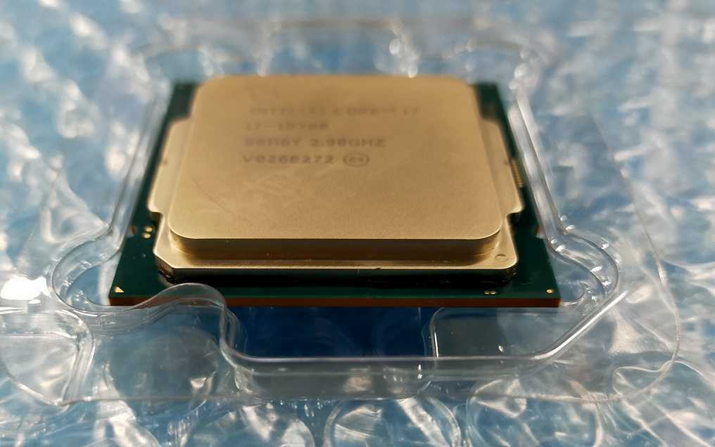送料込み Intel CPU Core i7-10700 ジャンク品#69 Core CPU i7-10700