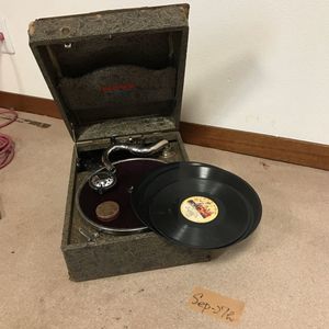 手回し 蓄音機のYahoo!オークション(旧ヤフオク!)の相場・価格を見る