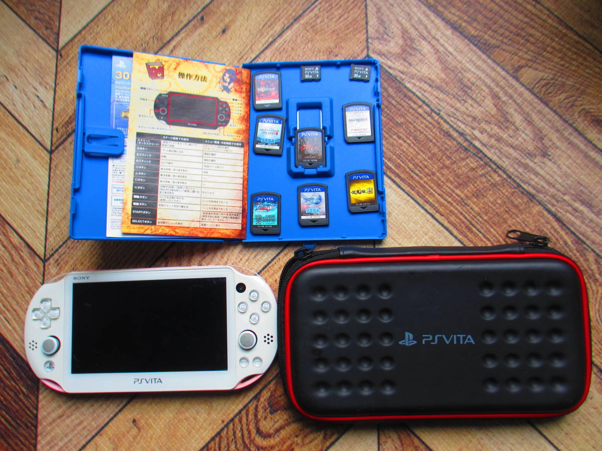 PS Vita 本体 + 専用ケース＋メモリーカード（psvita 本体、アダプタ 