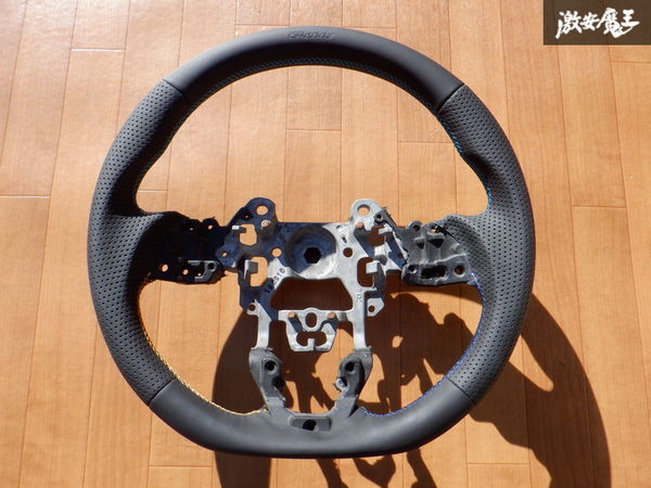 新作登場，定番人気 在庫有 TRUST トラスト Greddy KEEFW KE2FW KE2AW KE5AW CX-5 16640001 オールレザー ステアリング ハンドル 3色ステッチ(ステアリング、ハンドル本体)｜売買されたオークション情報、yahooの商品情報をアー マツダ用