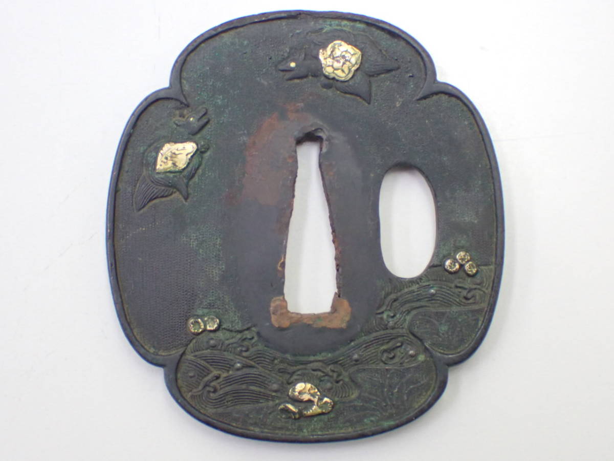 鍔 無銘 Zu 銘 鍔：秋草図 Tsuba:Akikusa 武田信玄 HANWEI ] 亀甲紋金象嵌