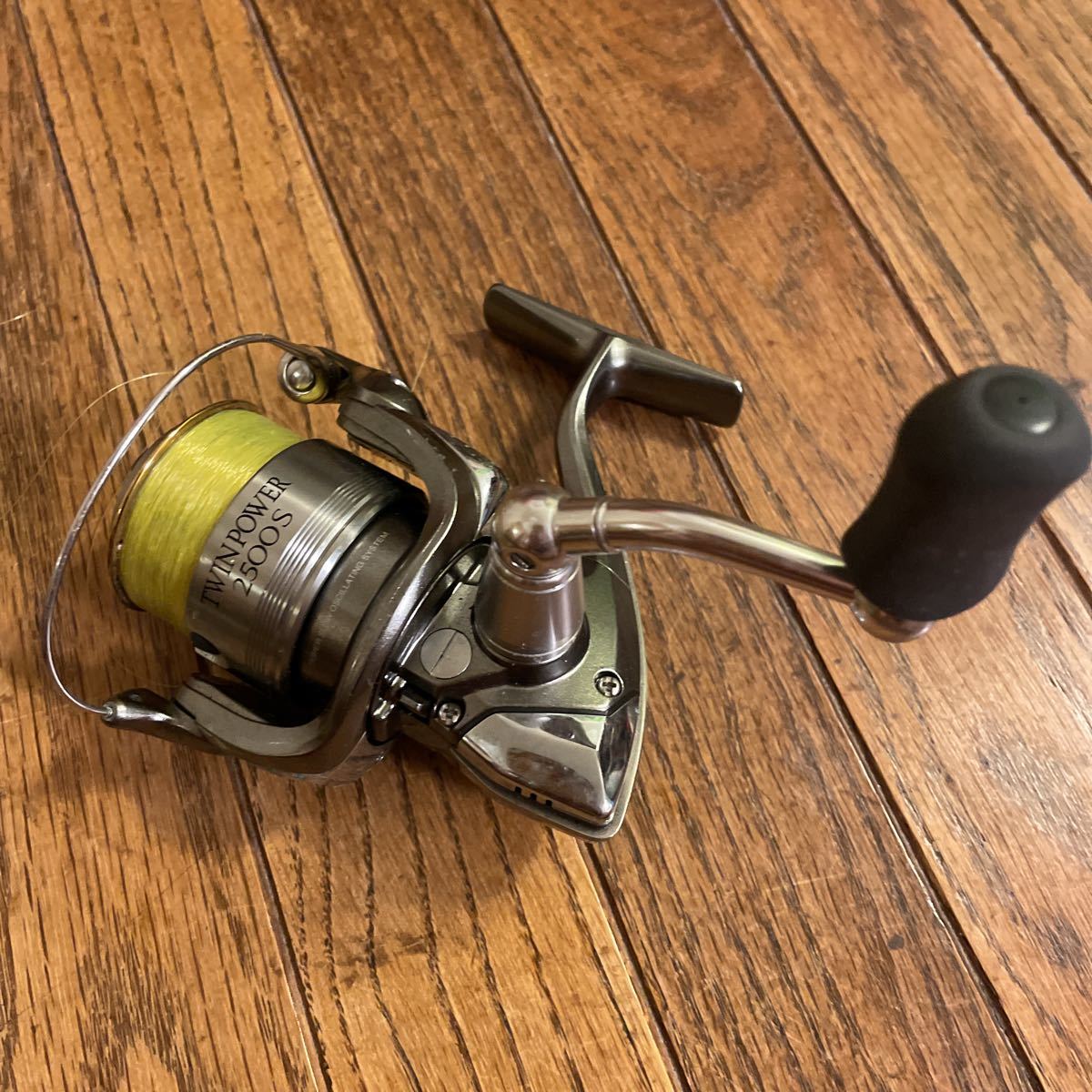 リール②★SHIMANO GT1500サイレント仕様+TWIN POWER 2500S★2点セット★シマノ★ツインパワー2500S