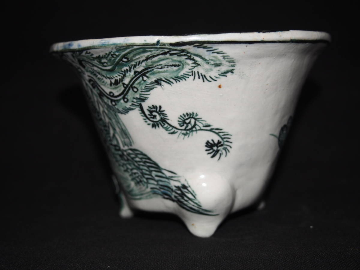 大和魂』【谷嵐山①】染付鳳凰鈴虫図外縁猫脚下方丸蘭鉢・径11.4cm