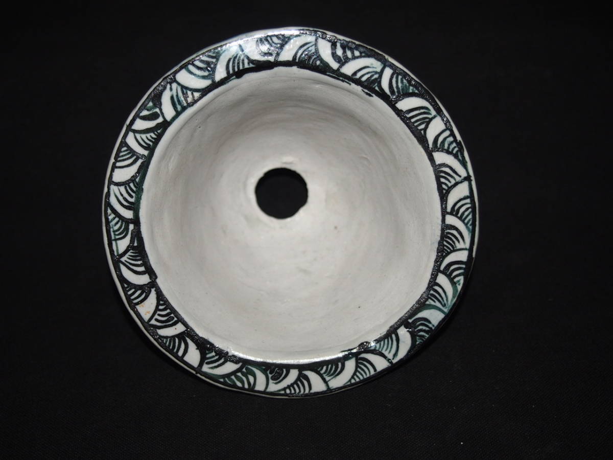 大和魂』【谷嵐山①】染付鳳凰鈴虫図外縁猫脚下方丸蘭鉢・径11.4cm