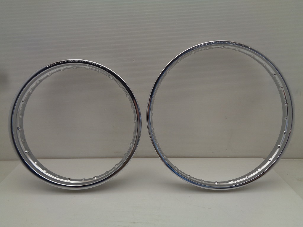 カワサキ KLX125 - Kawasaki（カワサキ）KLX125 バリ山タイヤ付 前後