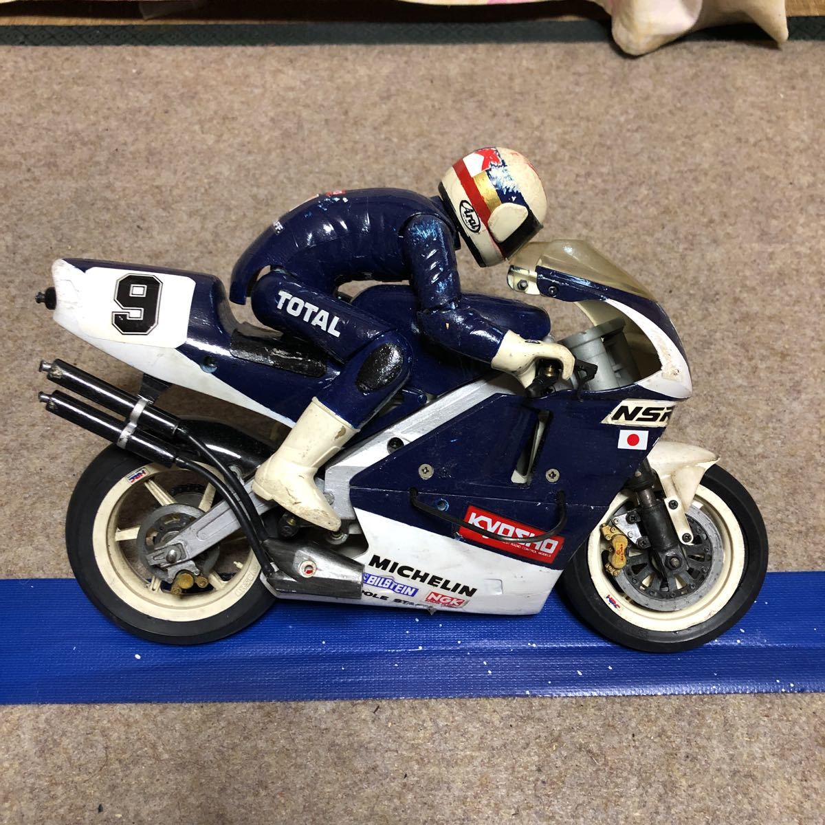 京商 ハングオンレーサー NSR500 1/12 スケール 京商ハングオンレーサーNSR500当時物欠品多数完全ジャンク品 京商