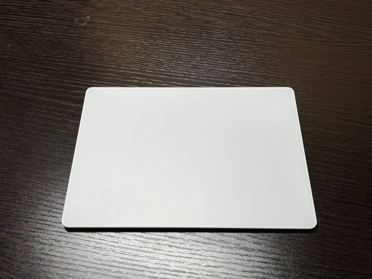 ☆美品☆Apple Magic Trackpad 2 A1535 Mac アップル ワイヤレス 