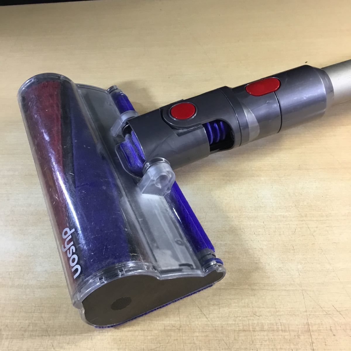 定番，品質保証 (101463) 【30日保証】dyson SV10 サイクロン式コードレスクリーナー 中古品