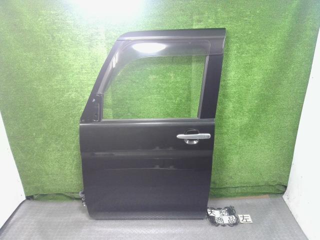 ダイハツ（DAIHATSU）タント LA600S 左フロントドア 左前ドア カラーX07 品番67002-B2350