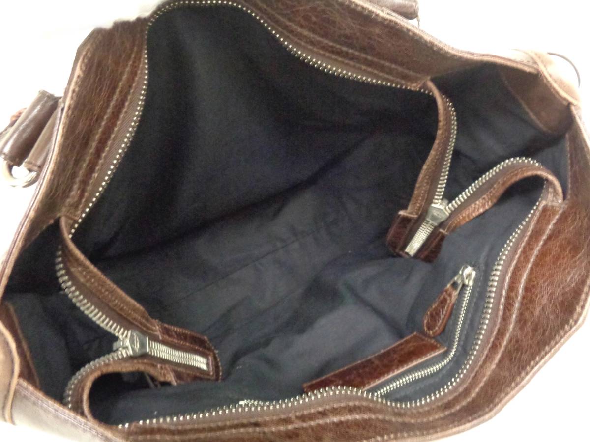 APA553●【BALENCIAGA/バレンシアガ】ジャイアントシティ ショルダー/ハンドバッグ シープスキン 173084 ■NJ328 バレンシアガ BALENCIAGA 3XL TAV37 バックロゴプル 「バレンシアガ