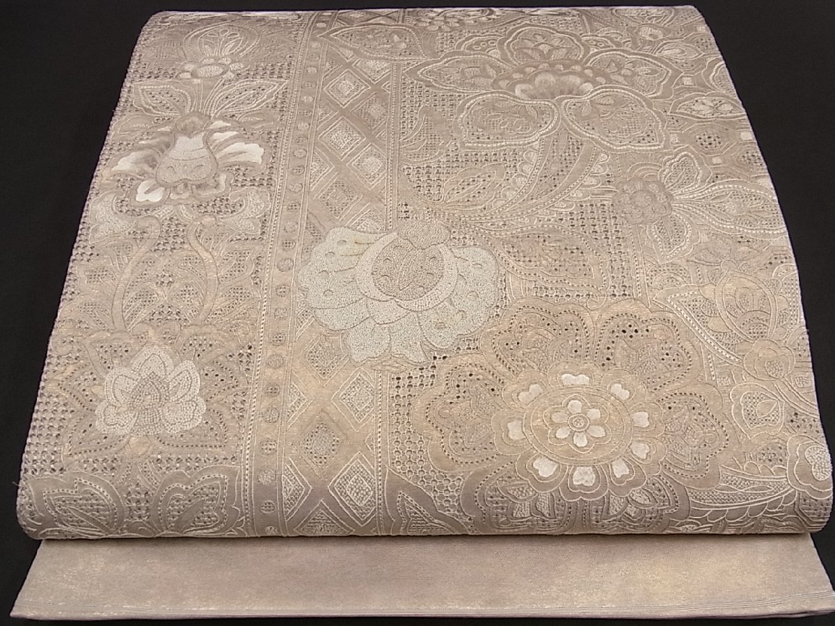 着物屋こころ□西陣 いづくら謹製 太鼓柄袋帯 総刺繍 草花文 金銀糸