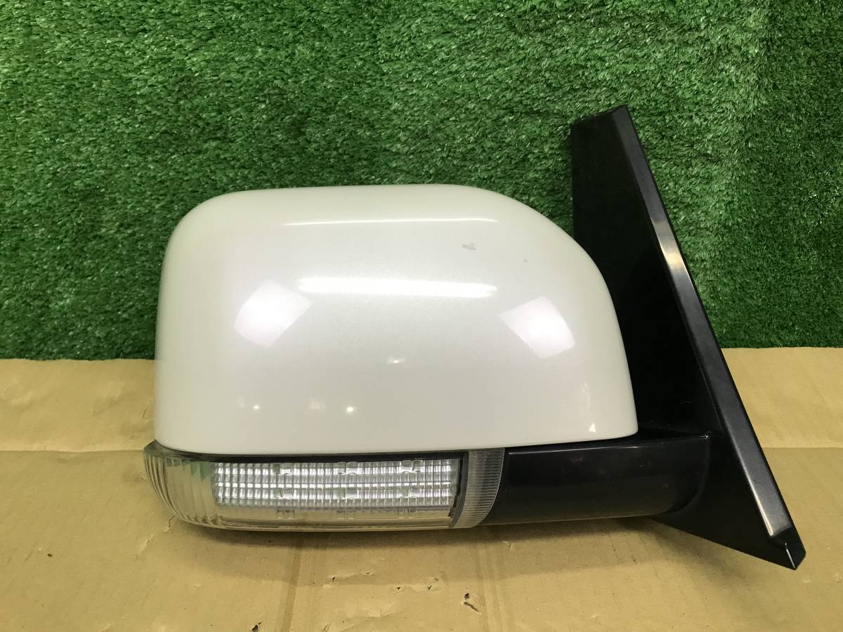 H19年　管0799　DBA-CV5W　 デリカD5　純正　フロント右　ドアミラー　7ピン　カラー：W23　動作正常