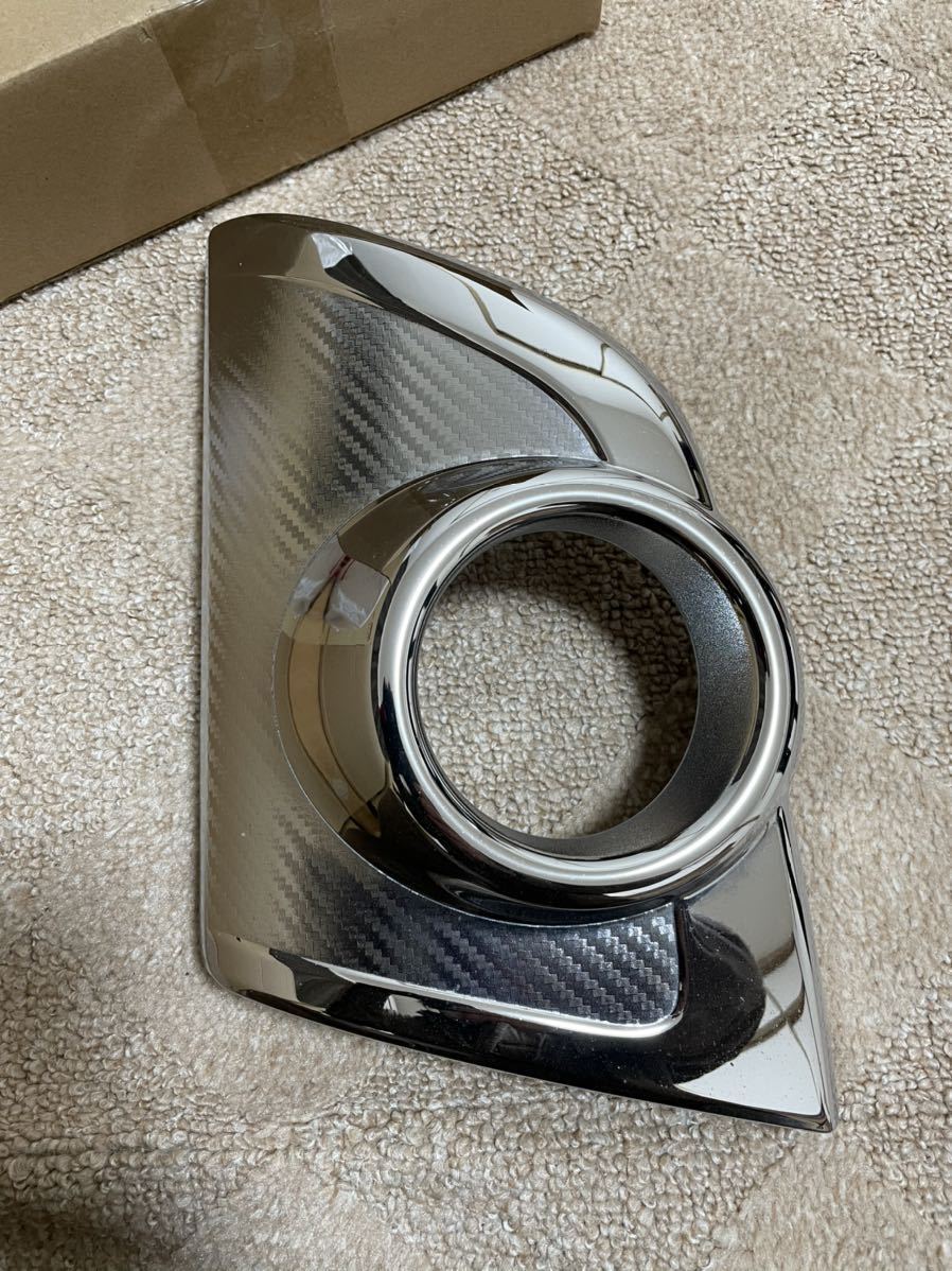 タント LA600 フォグカバー 右 52712-BW020 ダイハツ R 送料込み 送料無料