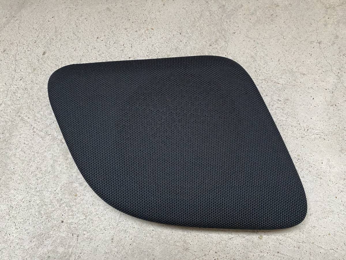  JZA80スープラ後期 純正 RHスピーカーカバー(トヨタ用)｜売買されたオークション情報、yahooの商品情報をアーカイブ公開 - オークファン トヨタ用