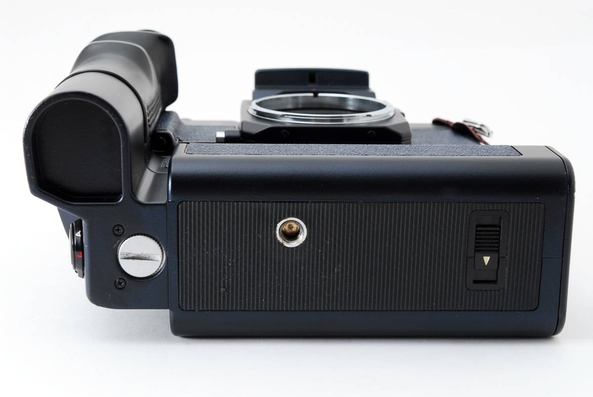 キャノン　Canon NEW F-1 + Double lens + Moter Drive #1808Y2OT22-8 F-1 Canon New f-1 フィルムカメラの高額買取《カメラの 松本・並柳店