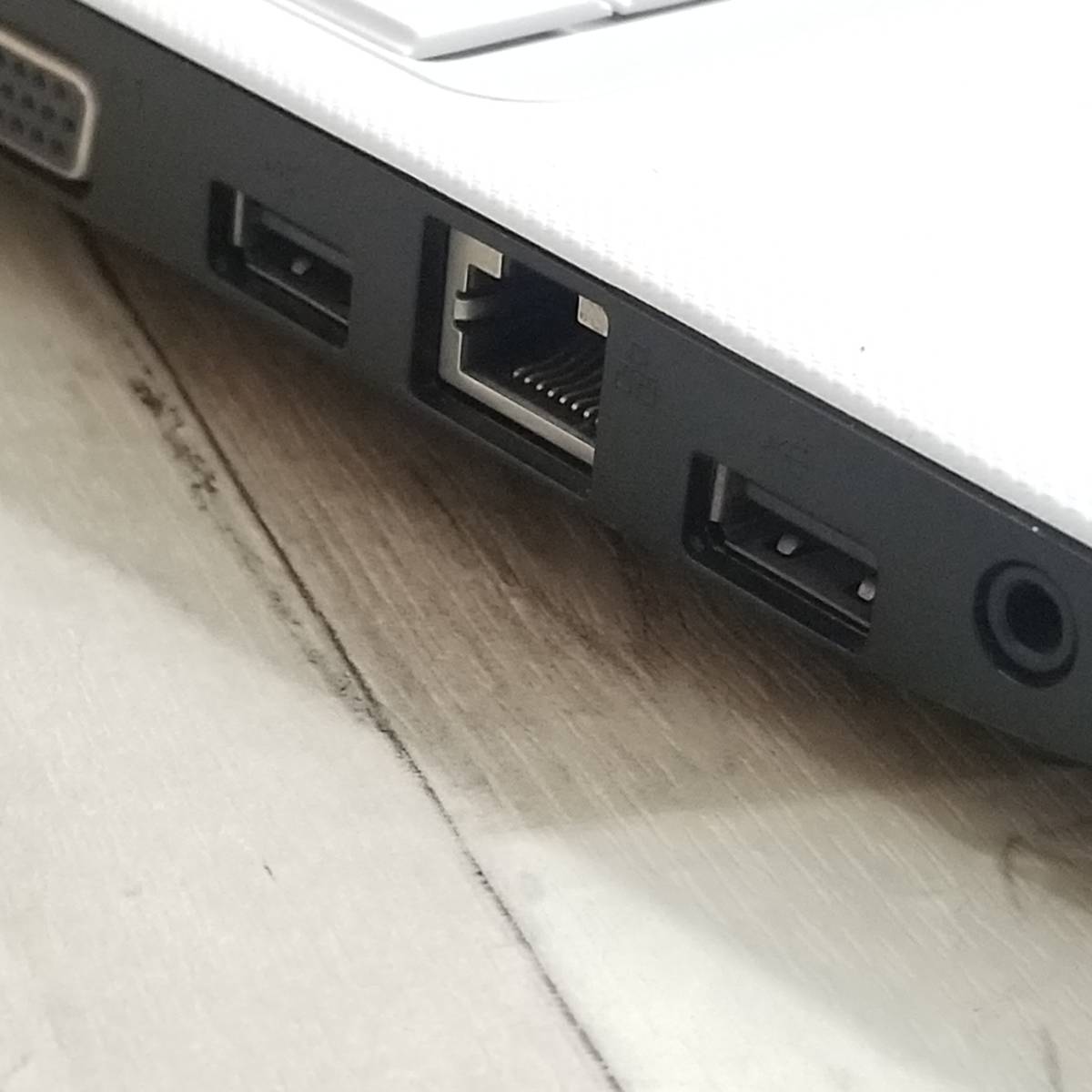 Wi-Fi⁄Webカメラ ☆美品・即決特典あり☆HDD500GB⁄メモリ4GB⁄無線 ☆美 
