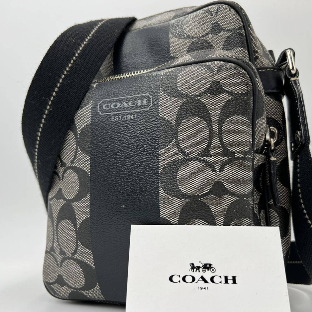 100%新品，人気SALE 1円 COACH コーチ ショルダーバッグ 斜め掛け シグネチャー PVC グレー ヘリテージ チャーム ユニセックス 70589(ショルダーバッグ)｜売買されたオークション情報、yahooの商品情報をアーカイブ ショルダーバッグ