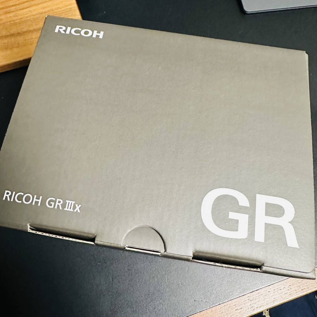 みるく】RICOH GRIIIx SDカードセット【美品】 SDカード64GB・カード